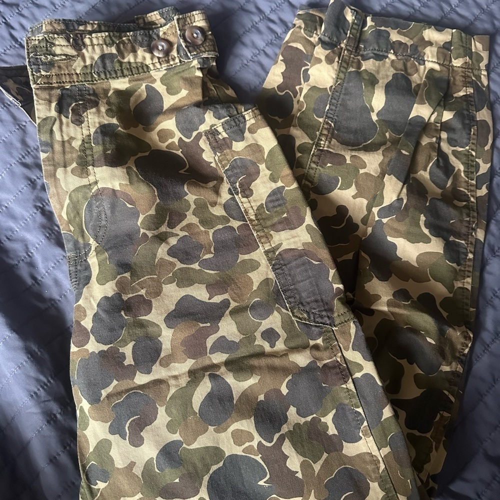 Everlane Camouflage Trousers - Picture 3 of 3